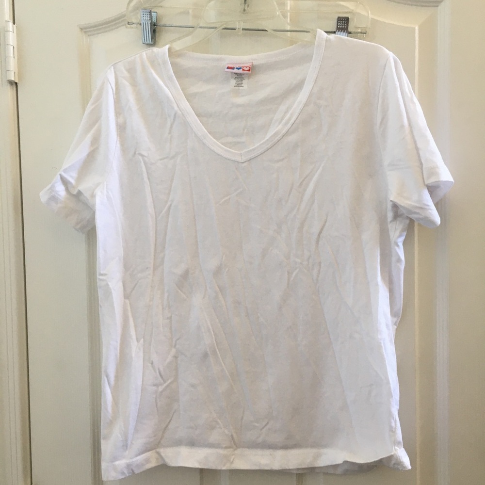 FINAL MARKDOWN Classic American sweetheart white t shirt medium